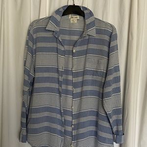 WOMEN Sz-L From Lili’s Closet- Button-Up Long Sleeves Top- Super Soft & Light
